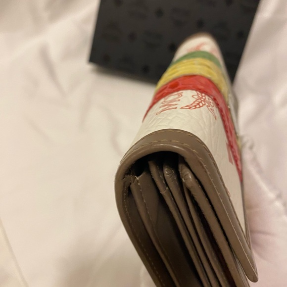 MCM wallet with box in Dad’s bag - Picture 9 of 11